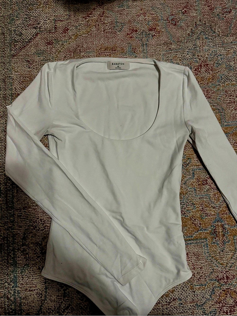 Babaton Contour Scoopneck Longsleeve Bodysuit White